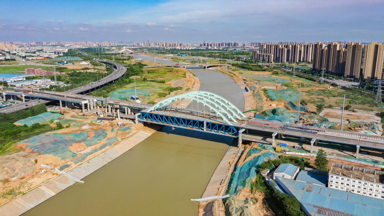 繁华大道桥航拍一景。肥宣供图